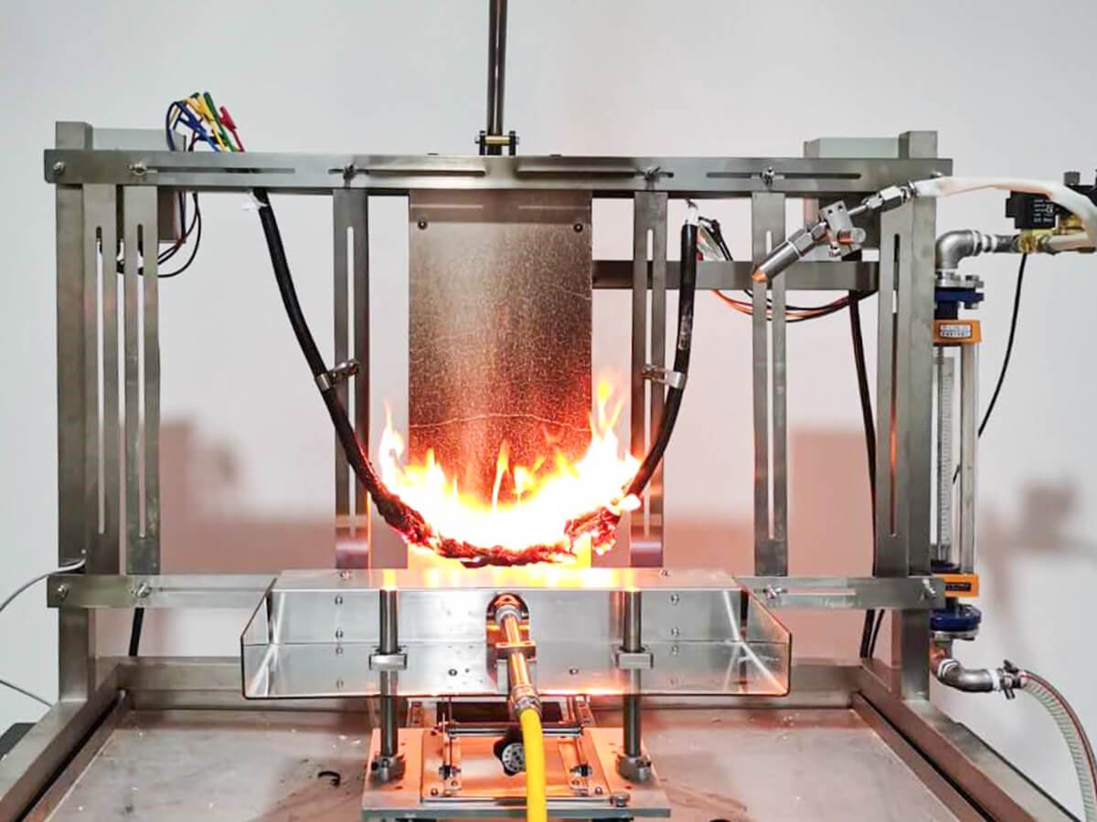 Thử nghiệm IEC 60331 đánh giá cáp duy trì mạch khi cháy